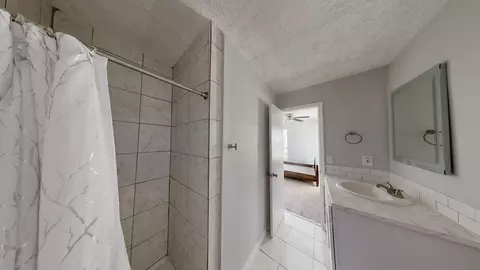 Bath - 619 Cotter Dr, Spring, TX 77373 photo 7 of 7