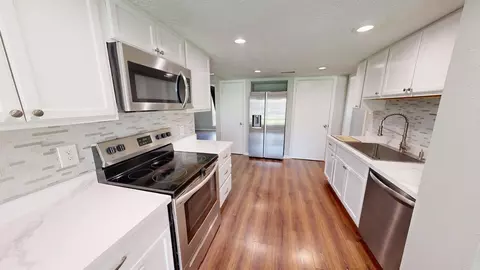 Kitchen - 619 Cotter Dr, Spring, TX 77373 photo 3 of 4