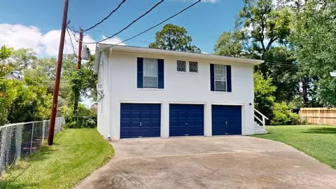 Exterior - 619 Cotter Dr, Spring, TX 77373 photo 4 of 9