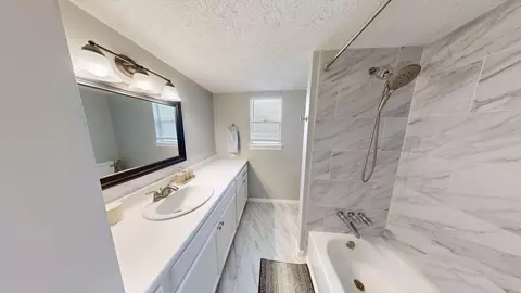 Bath - 619 Cotter Dr, Spring, TX 77373 photo 3 of 7