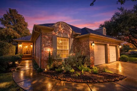2434 Fairway Pointe Dr, League City, TX 77573