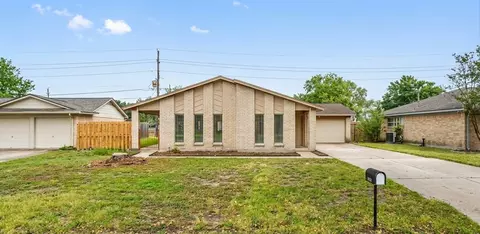 10215 Windriver Dr, Houston, TX 77070