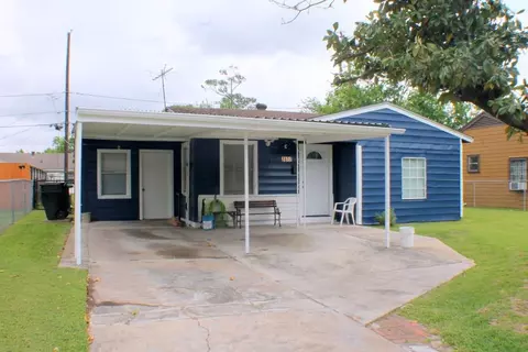 3827 Landa Ln, Houston, TX 77023
