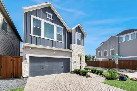 10954 Hewitt Cliff Ln, Houston, TX 77043