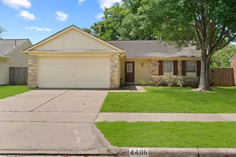 4406 Alamo Ave, Sugar Land, TX 77479