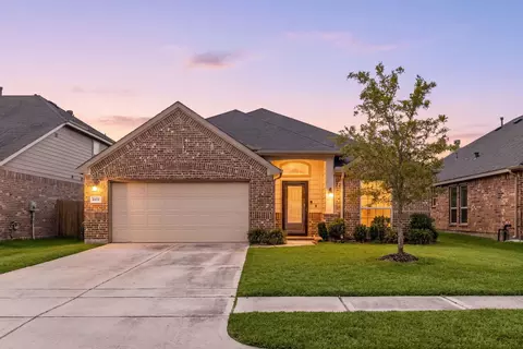 10031 Gold Finch Run, Magnolia, TX 77354