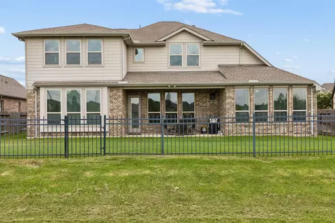 Exterior - 7515 Windsong Bend Rd, Spring, TX 77379 photo 7 of 8