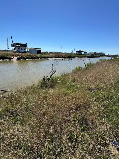 844 Nautilus, Sargent, TX 77414