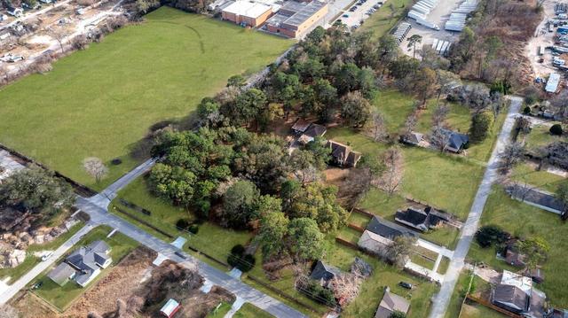 2001 Dolly Wright St, Houston, TX 77088