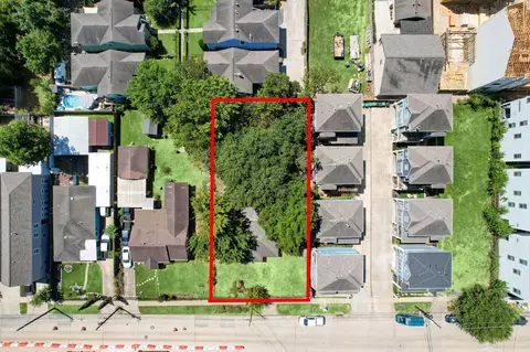 1124 W 23rd St, Houston, TX 77008