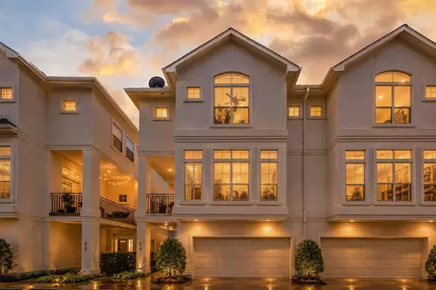 610 Leverkuhn St, Houston, TX 77007