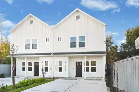 3510 Rebecca St, Houston, TX 77021