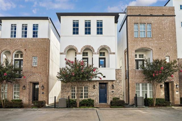 2715 Cohn Garden Ln, Houston, TX 77007