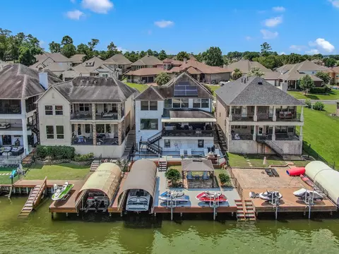 View/Area - 12394 Pebble View Dr, Conroe, TX 77304 photo 4 of 11