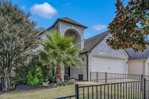 Exterior - 12394 Pebble View Dr, Conroe, TX 77304 photo 2 of 7