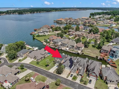 View/Area - 12394 Pebble View Dr, Conroe, TX 77304 photo 9 of 11