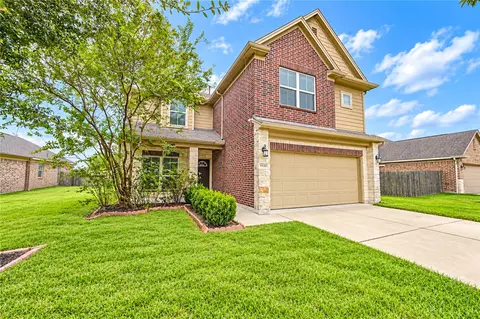 Exterior - 1930 Red Cedar Trl, Rosenberg, TX 77471 photo 3 of 4