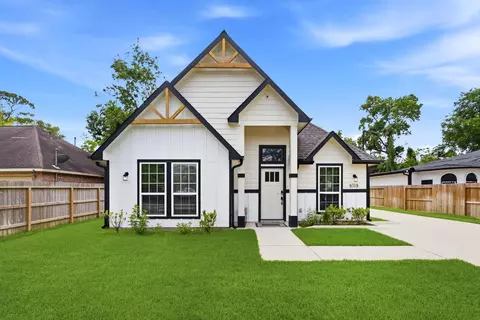 9319 Spaulding St, Houston, TX 77016