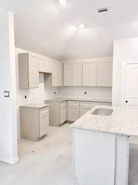 18737 Loom Dr, Conroe, TX 77306 photo 9