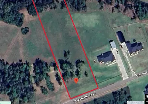 810 Chenango Ranch Dr, Angleton, TX 77515