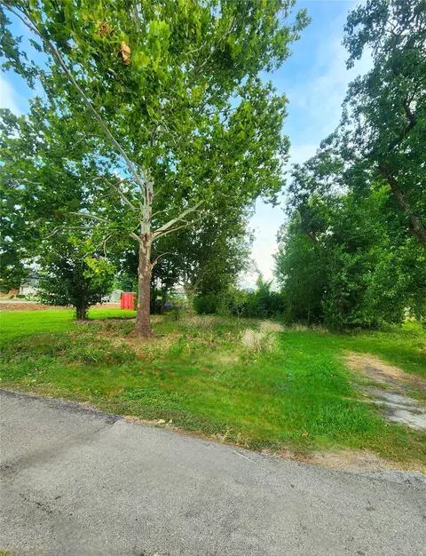 9720 Bucroft St, Houston, TX 77029