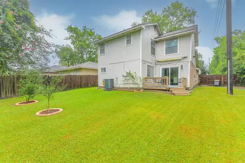 Exterior - 22031 Jay Dr, Spring, TX 77373 photo 5 of 7