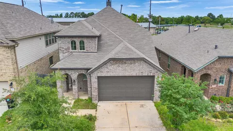 5030 Aspen Orchard Dr, Houston, TX 77066