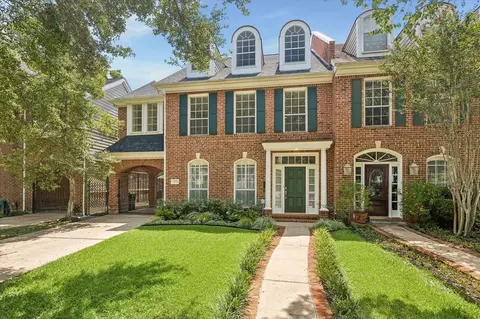 1613 Norfolk St, Houston, TX 77006