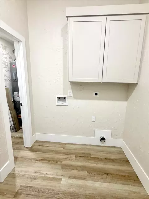 Other - 40 Seals Ave, Shepherd, TX 77371 photo 13 of 17