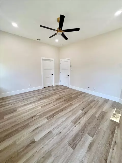 Bedroom - 40 Seals Ave, Shepherd, TX 77371 photo 2 of 3