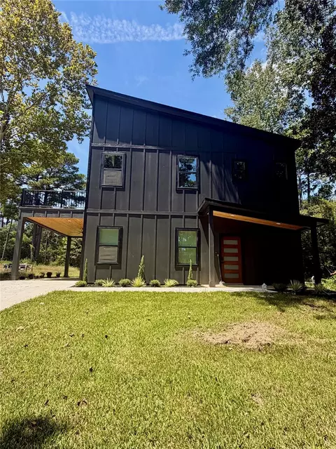 Exterior - 40 Seals Ave, Shepherd, TX 77371 photo 5 of 7