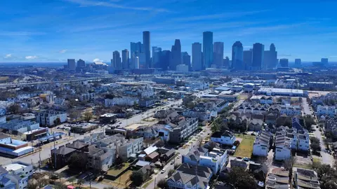 1810 Johnson St, Houston, TX 77007