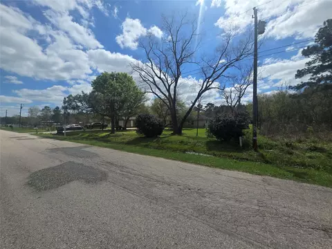 287 County Road 688, Dayton, TX 77535