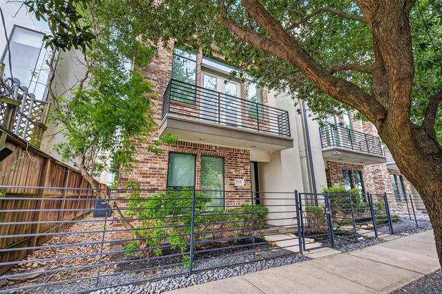 1715 Silver St, Houston, TX 77007