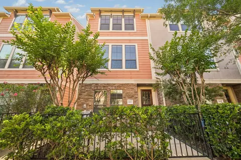 1046 W 23rd St #C, Houston, TX 77008