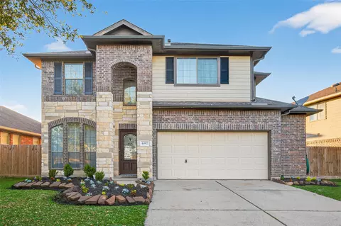 4492 Gran Canary Dr, League City, TX 77573