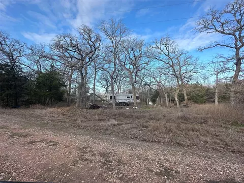 102 Rainbow Cir, Somerville, TX 77879 photo 1