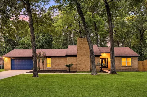 1406 Indian Shores Rd, Crosby, TX 77532