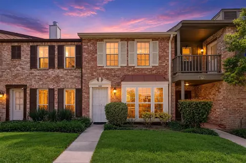 5801 Lumberdale Rd #144, Houston, TX 77092