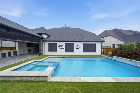 Exterior - 4712 Lorelai Ln, Spring, TX 77386 photo 4 of 5
