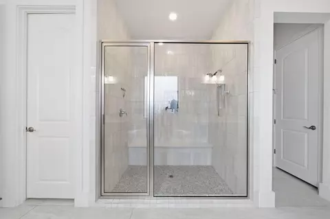 Bath - 4712 Lorelai Ln, Spring, TX 77386 photo 3 of 7