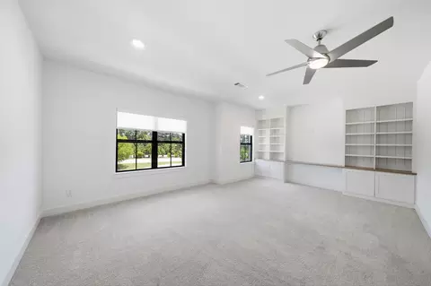 Bedroom - 4712 Lorelai Ln, Spring, TX 77386 photo 2 of 5