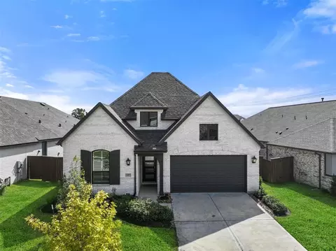 607 Livermore St, Webster, TX 77598 photo 1