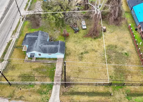 7502 Ley Rd, Houston, TX 77028