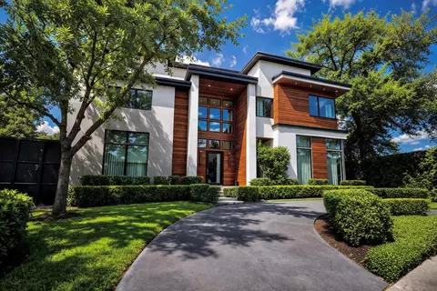 2608 Barbara Ln, West University Place, TX 77005