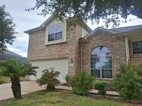 16302 Goanna Ct, Sugar Land, TX 77498