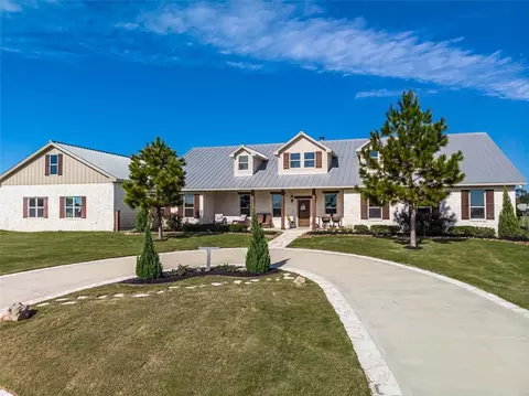4999 Pin Oak Rd, Franklin, TX 77856