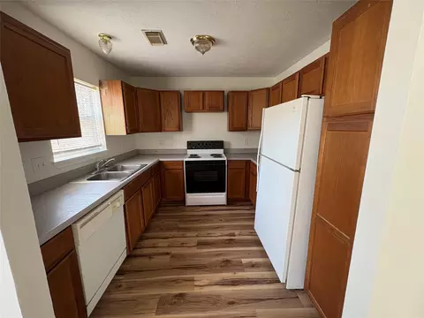 Kitchen - 6 Forest Holw, Trinity, TX 75862 photo 1 of 4