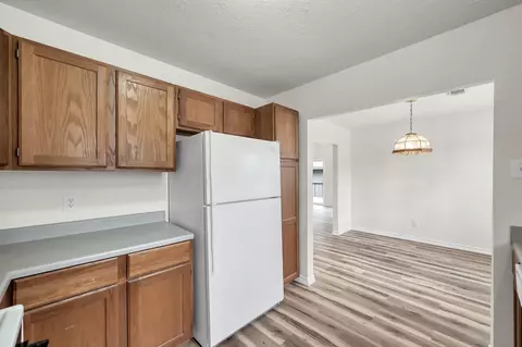 Kitchen - 6 Forest Holw, Trinity, TX 75862 photo 4 of 4