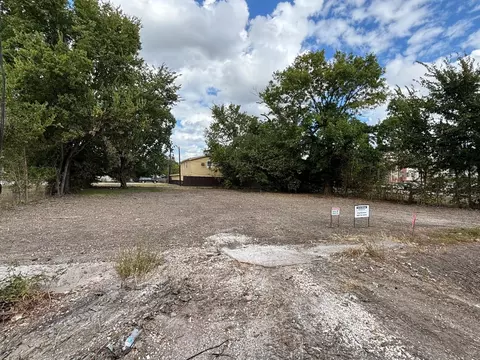 3605 Farmer St, Houston, TX 77020